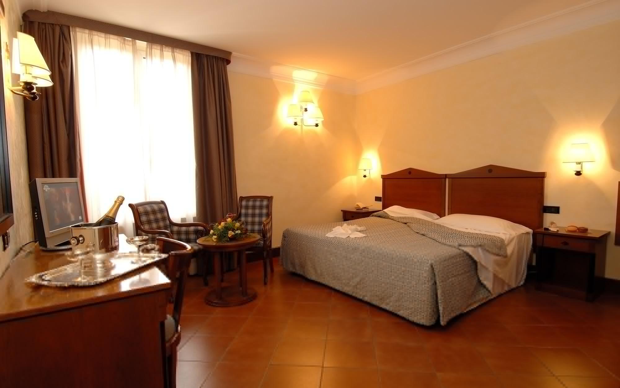 Hotel Malaspina Флоренция Экстерьер фото