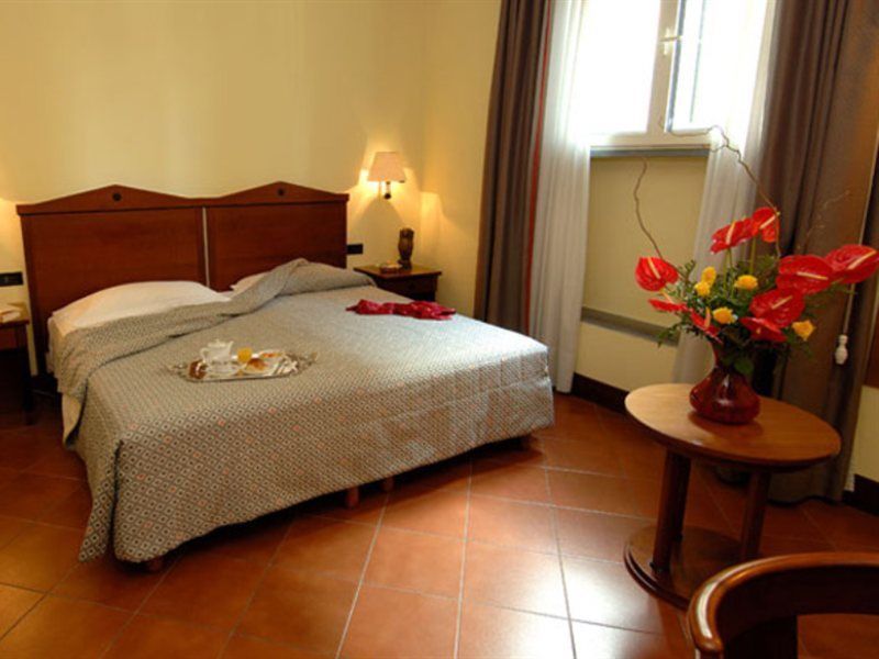 Hotel Malaspina Флоренция Экстерьер фото